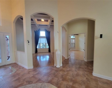 10209 Thurston Groves Boulevard - Photo Thumbnail 47