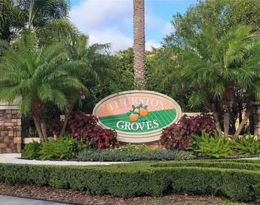 10209 Thurston Groves Boulevard - Photo Thumbnail 66