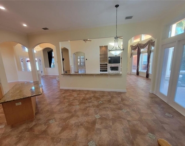 10209 Thurston Groves Boulevard - Photo Thumbnail 46