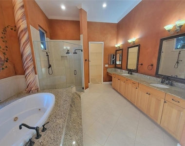 10209 Thurston Groves Boulevard - Photo Thumbnail 60
