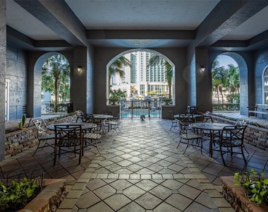 700 S Harbour Island Boulevard - Photo Thumbnail 38