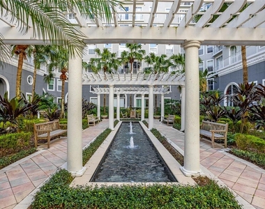 700 S Harbour Island Boulevard - Photo Thumbnail 34