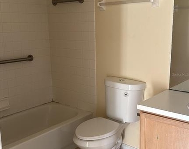 3950 Southpointe Drive - Photo Thumbnail 10