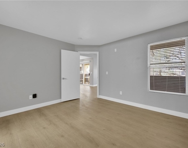 2300 E Silverado Ranch Boulevard - Photo Thumbnail 15