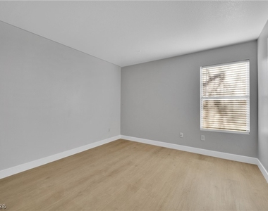2300 E Silverado Ranch Boulevard - Photo Thumbnail 18