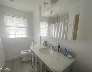 33 Parker Road - Photo Thumbnail 4
