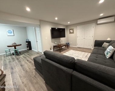 1402 C Street - Photo Thumbnail 23