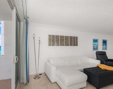 3140 S Ocean Drive - Photo Thumbnail 15