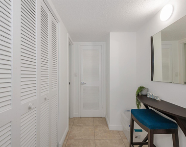 3140 S Ocean Drive - Photo Thumbnail 27