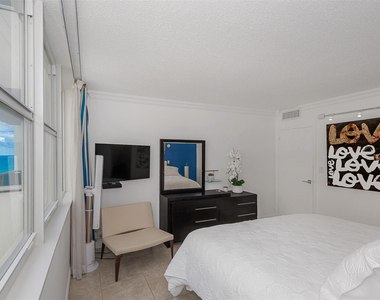 3140 S Ocean Drive - Photo Thumbnail 20