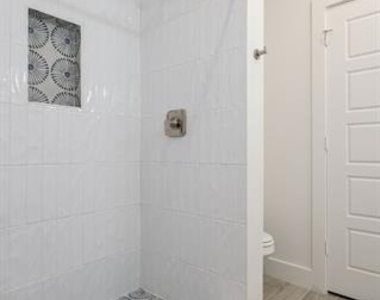 709 Fuller - Photo Thumbnail 16