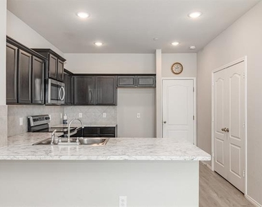 2216 Canongate Drive - Photo Thumbnail 1