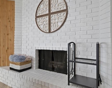 5112 Arbor Glen Road - Photo Thumbnail 18