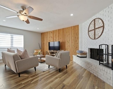 5112 Arbor Glen Road - Photo Thumbnail 14