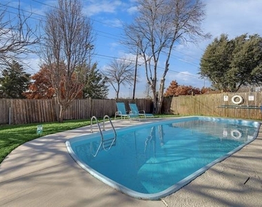 5112 Arbor Glen Road - Photo Thumbnail 29