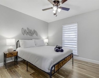 5112 Arbor Glen Road - Photo Thumbnail 22