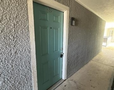 4502 Gaston Avenue - Photo Thumbnail 2