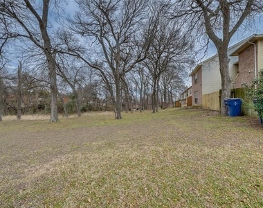 3946 Brandon Park Drive - Photo Thumbnail 21
