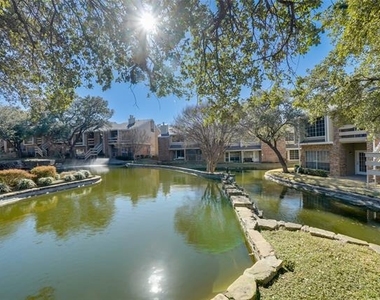 3550 Country Square Drive - Photo Thumbnail 1