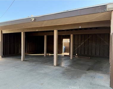 455 Pear Street - Photo Thumbnail 4
