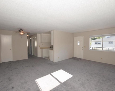 2670 Victoria Avenue - Photo Thumbnail 1