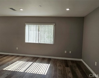 12308 Valley View Avenue - Photo Thumbnail 37