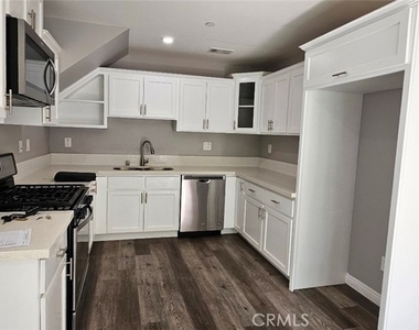 12308 Valley View Avenue - Photo Thumbnail 42