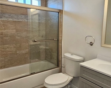 12308 Valley View Avenue - Photo Thumbnail 55