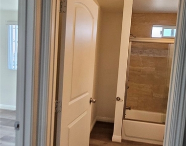 12308 Valley View Avenue - Photo Thumbnail 57