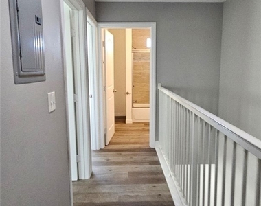 12308 Valley View Avenue - Photo Thumbnail 17