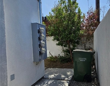 12308 Valley View Avenue - Photo Thumbnail 33