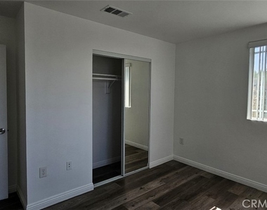 12308 Valley View Avenue - Photo Thumbnail 23