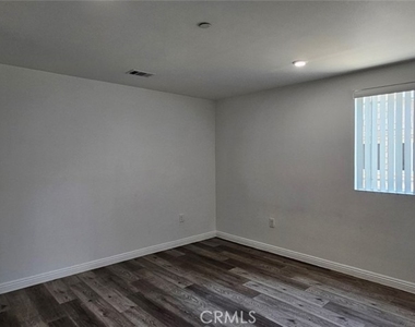 12308 Valley View Avenue - Photo Thumbnail 7