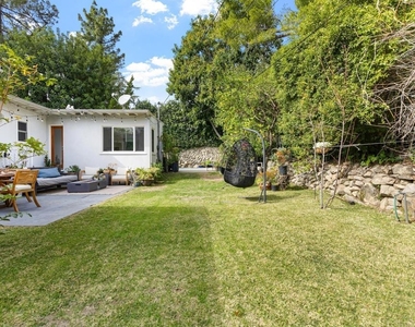 3323 Reta Street - Photo Thumbnail 5