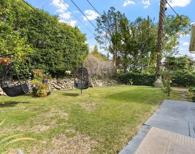 3323 Reta Street - Photo Thumbnail 2