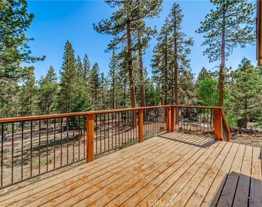 872 Hill - Photo Thumbnail 12