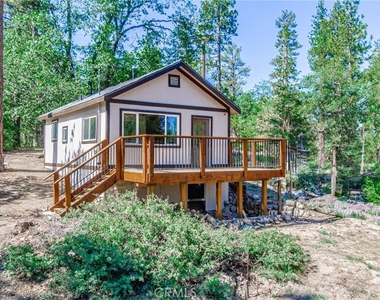 872 Hill - Photo Thumbnail 2