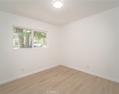 872 Hill - Photo Thumbnail 26