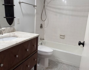 800 W 1st Street - Photo Thumbnail 21