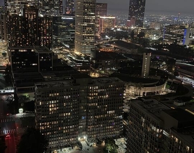 800 W 1st Street - Photo Thumbnail 22