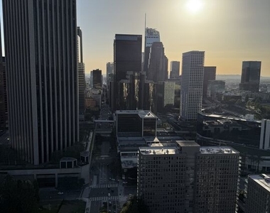 800 W 1st Street - Photo Thumbnail 4