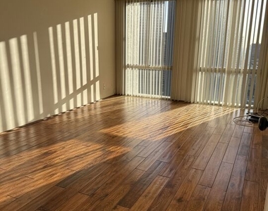 800 W 1st Street - Photo Thumbnail 9