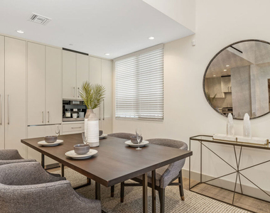 130 S Sepulveda Boulevard - Photo Thumbnail 3