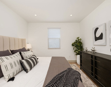 130 S Sepulveda Boulevard - Photo Thumbnail 28