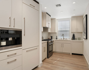 130 S Sepulveda Boulevard - Photo Thumbnail 23