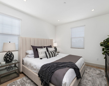 130 S Sepulveda Boulevard - Photo Thumbnail 20