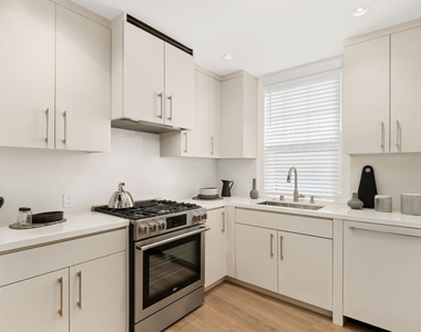 130 S Sepulveda Boulevard - Photo Thumbnail 24
