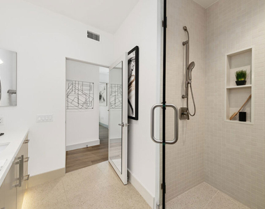 130 S Sepulveda Boulevard - Photo Thumbnail 17