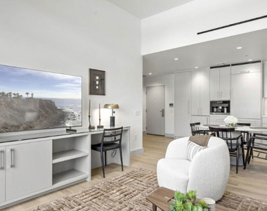 130 S Sepulveda Boulevard - Photo Thumbnail 14