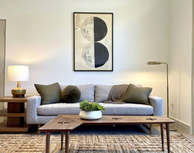 130 S Sepulveda Boulevard - Photo Thumbnail 3